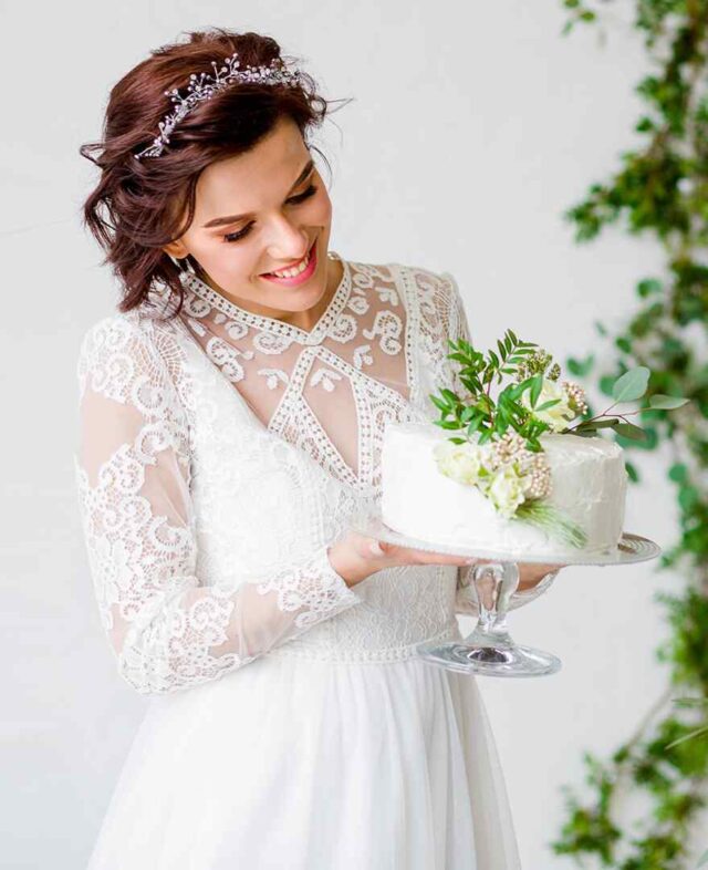 https://artistryeventsconcept.ro/wp-content/uploads/2020/11/home_02_image_03-640x786.jpg