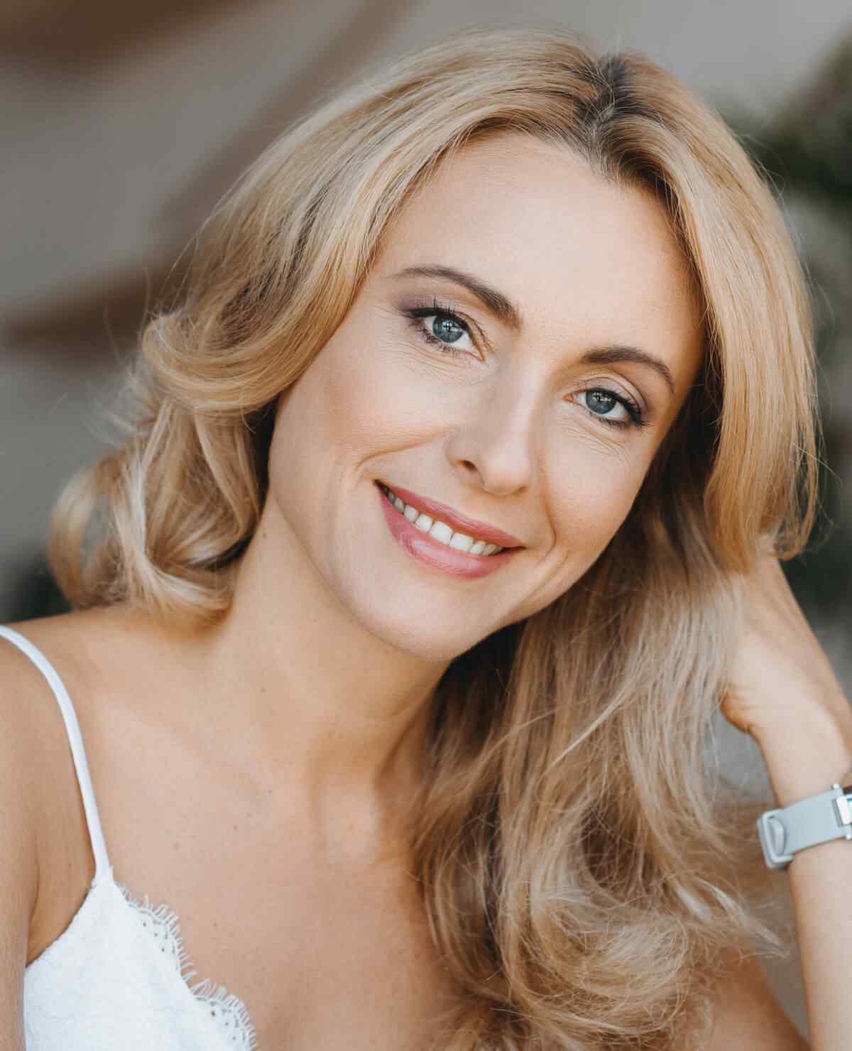 https://artistryeventsconcept.ro/wp-content/uploads/2020/12/about_me.jpg